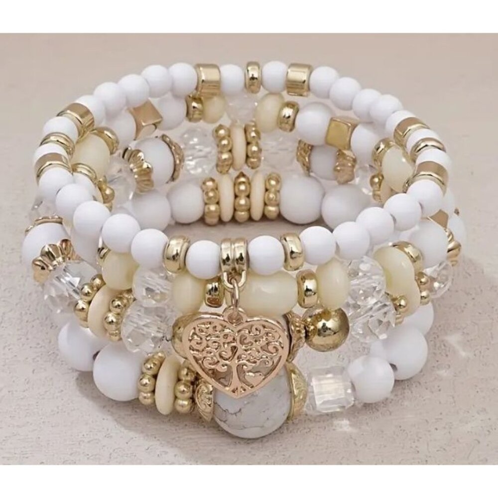 Luxurious Gold & White Beaded‎ Bracelet Set With Heart Charm